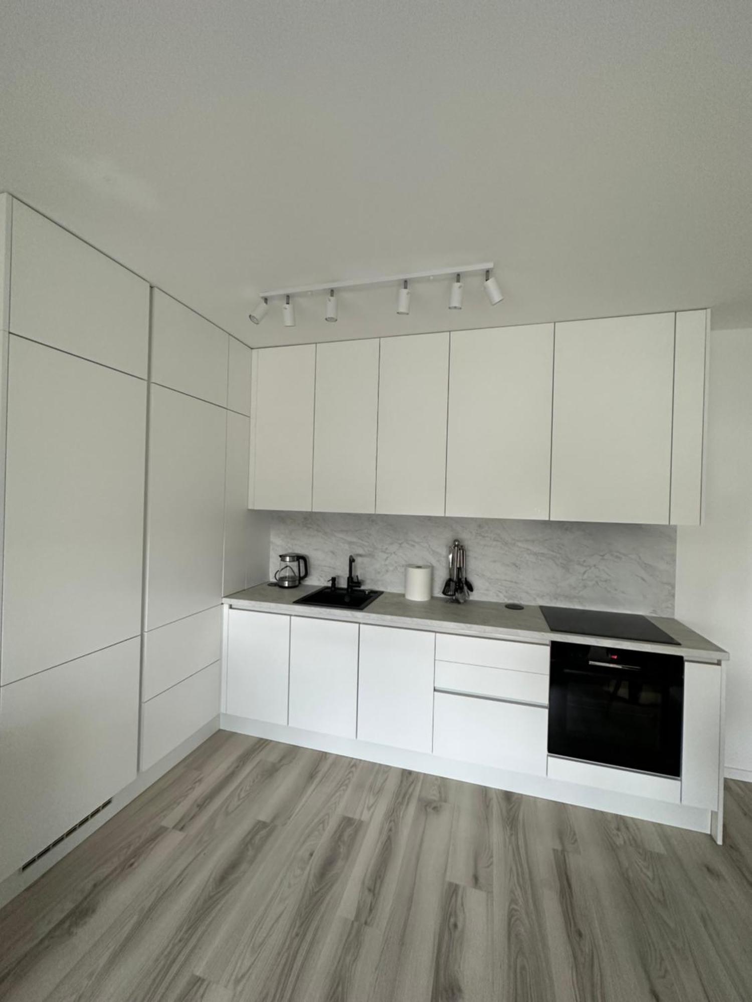 Ein Park Apartment With Free Parking Bratislava Exterior foto